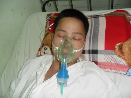 Chàng trai dân tộc Dao nguy kịch trước bệnh tim quái ác